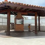 Cobertura Guarujá Apto com Jacuzzi e Churrasqueira